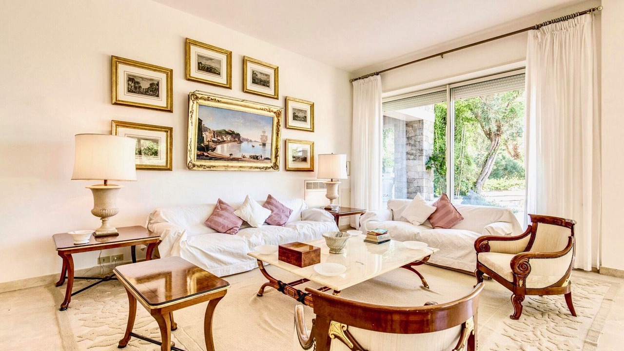Photo of Livingroom in Ischia Porto