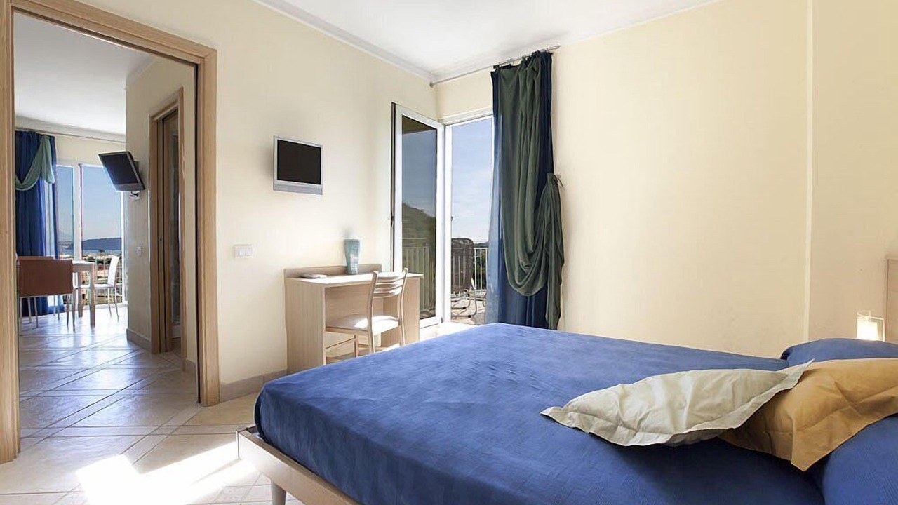 Photo of Bedroom in Ischia Porto