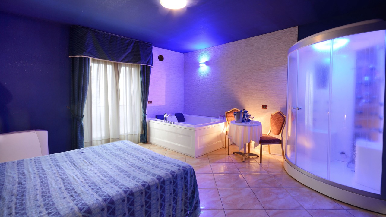 Photo of Bedroom in Ospedaletto D'Alpinolo