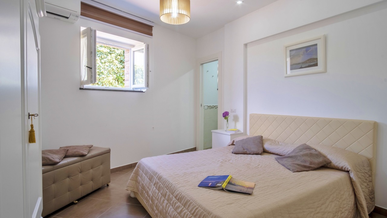 Photo of Bedroom in Sant'Agata sui Due Golfi