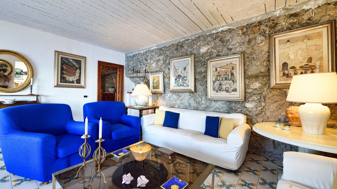 Photo of Livingroom in Furore