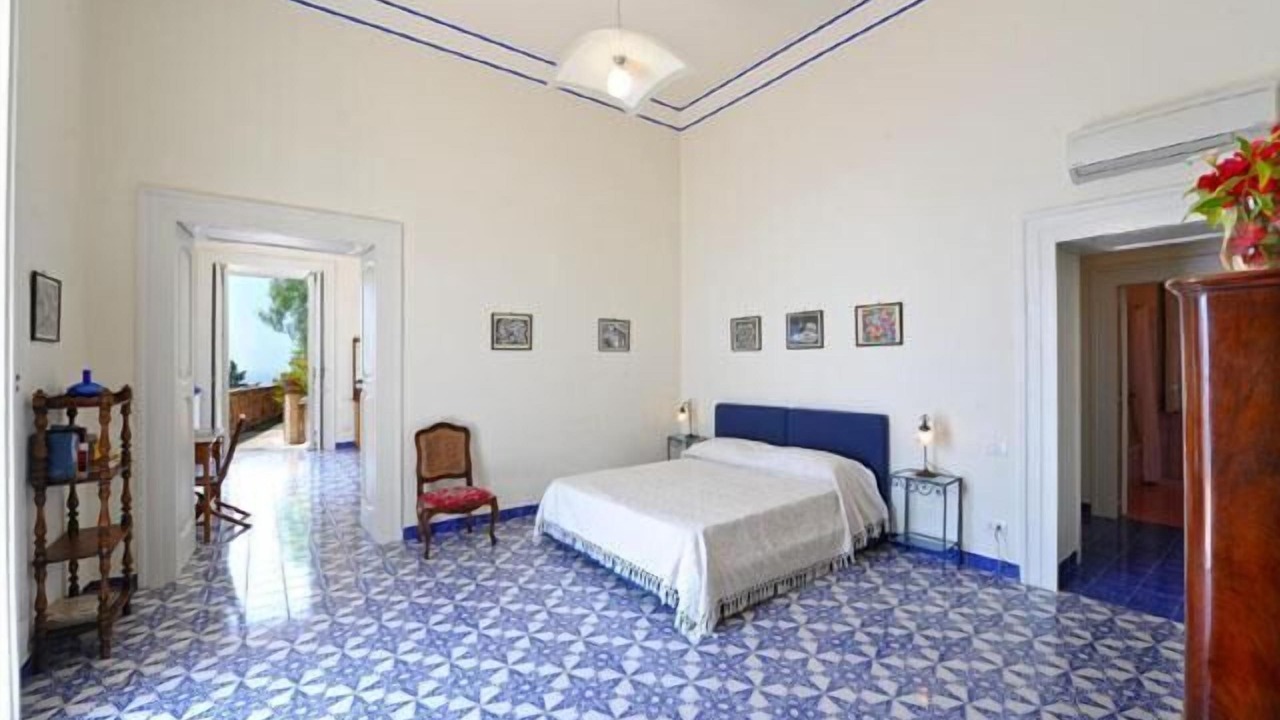 Photo of Bedroom in Pogerola