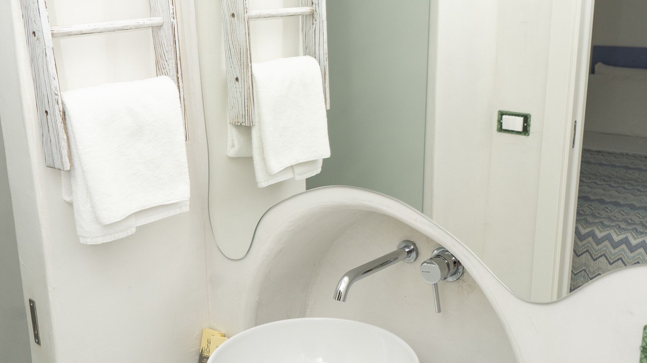 Photo of Bathroom in Forio