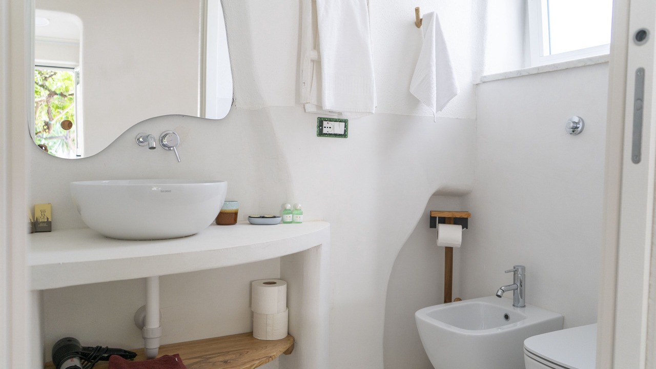 Photo of Bathroom in Forio