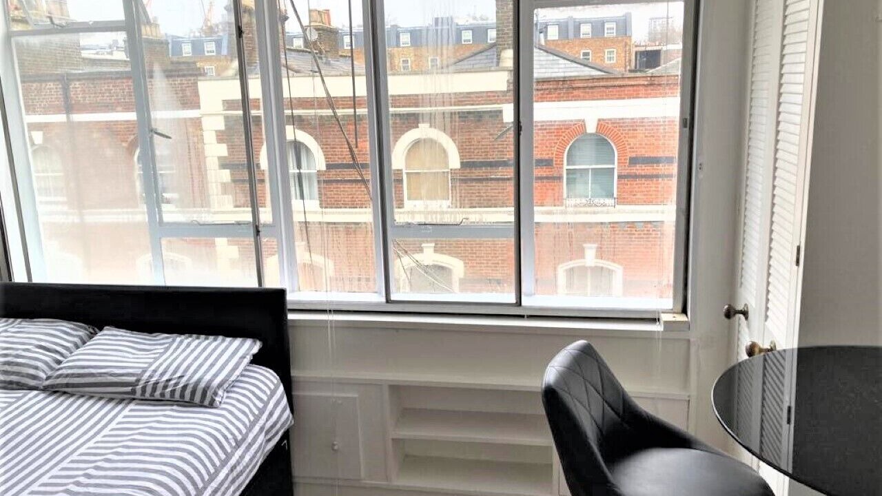 Photo of Bedroom in Bayswater