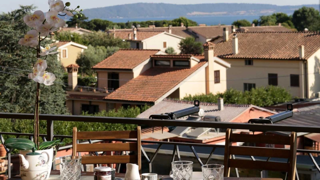 Photo of Outdoor in Lake Bracciano