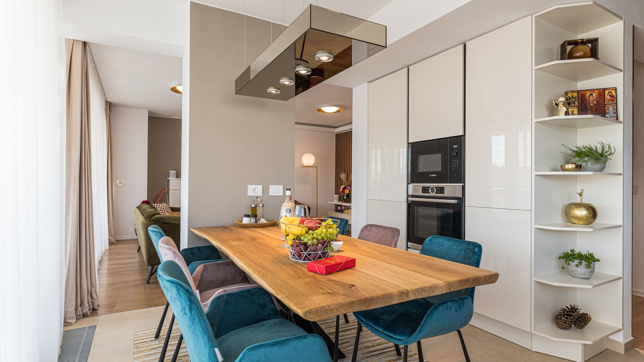 Photo of Kitchen in Tractorul