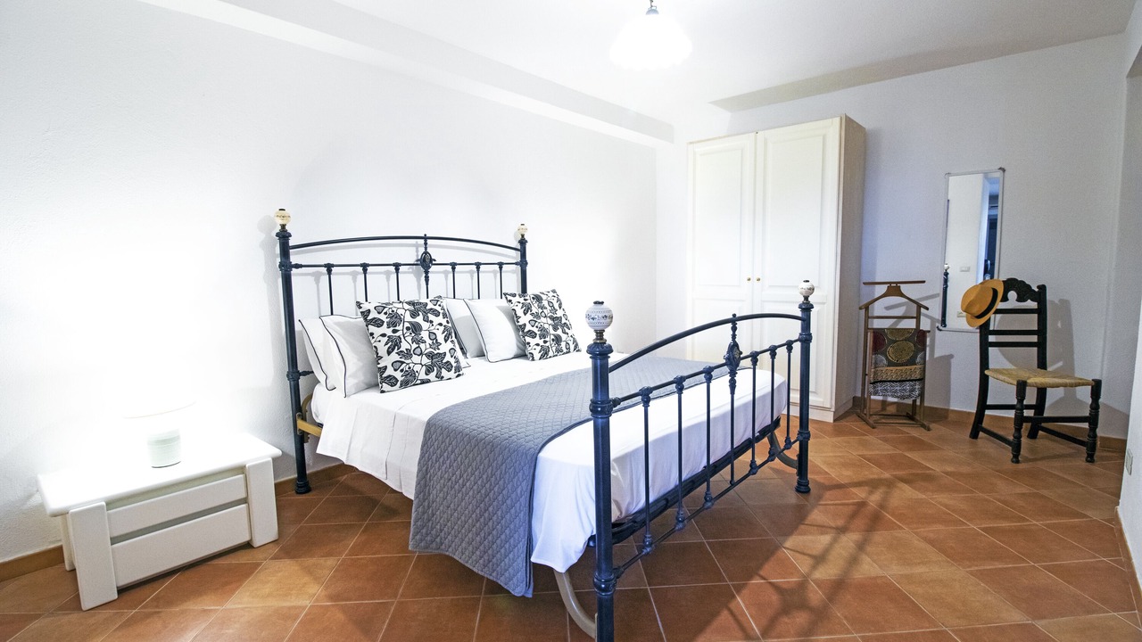 Photo of Bedroom in Forio