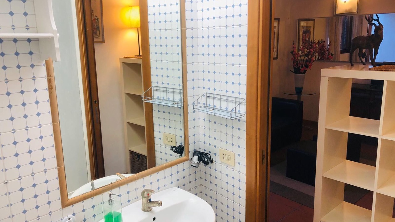 Photo of Bathroom in Marsala