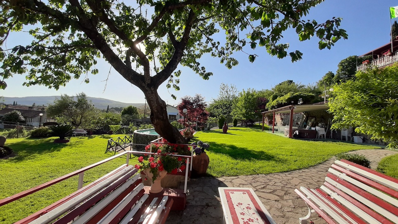Photo of Outdoor in Lake Bracciano