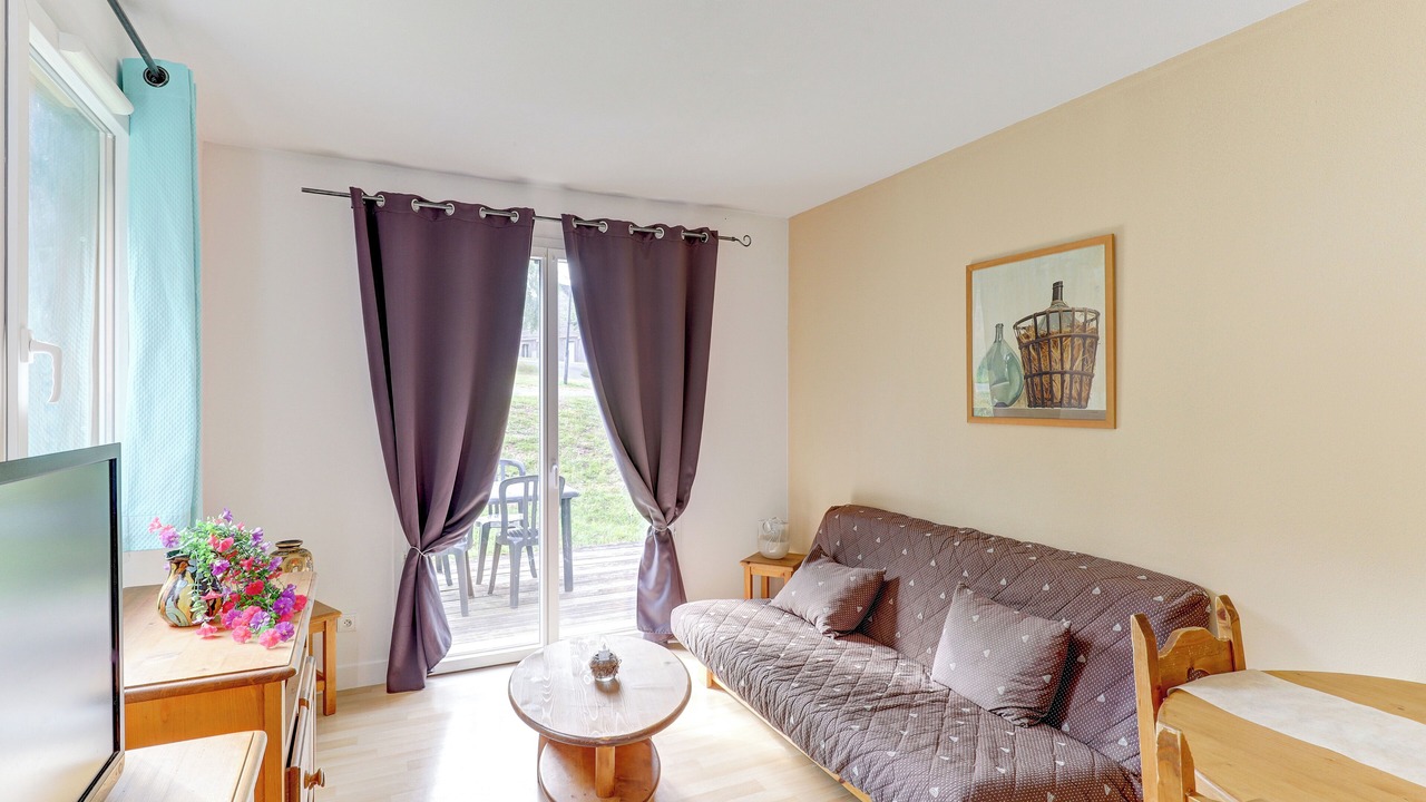 Photo of Livingroom in Egletons