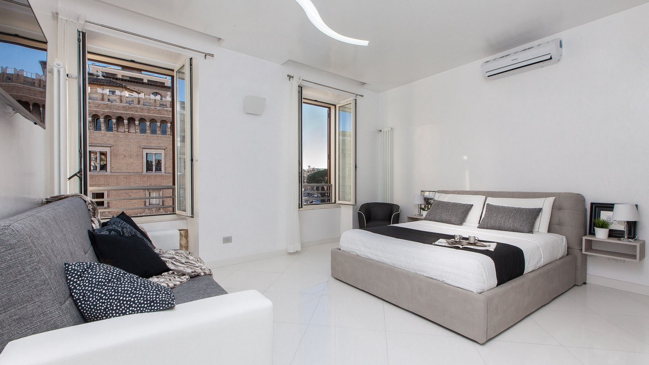 Photo of Bedroom in Rome City Centre