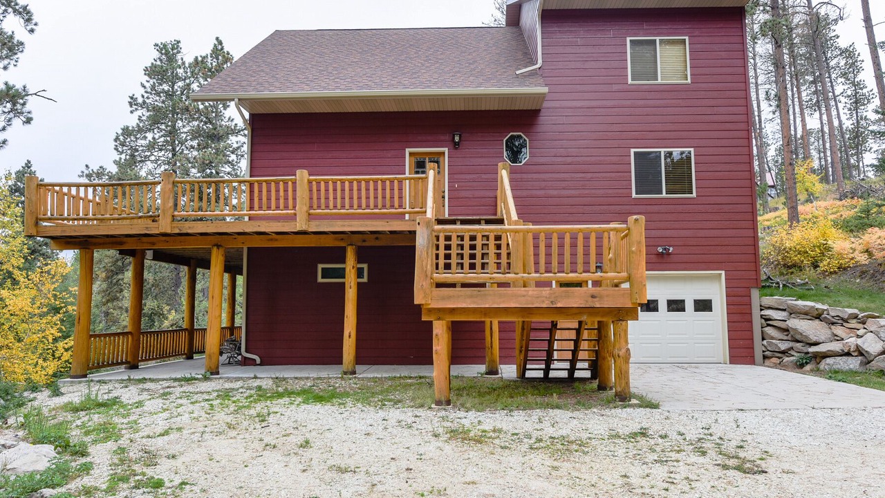 Photo of Outdoor in Lead