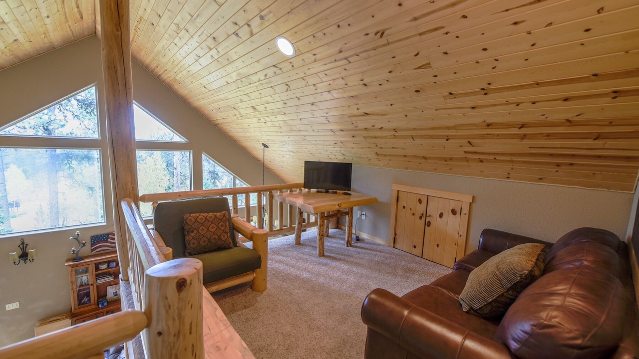 Photo of Livingroom in Lead