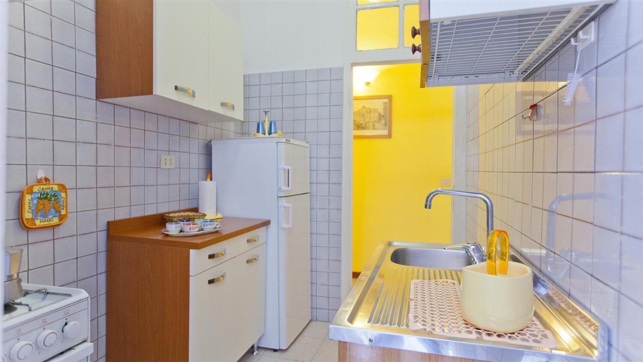 Photo of Kitchen in Rione XVI Ludovisi