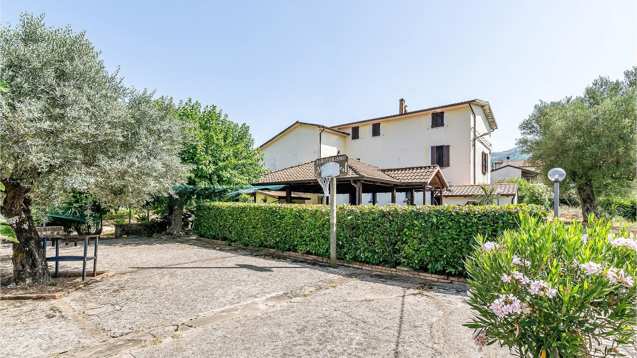 Photo of Others in Sessa Cilento