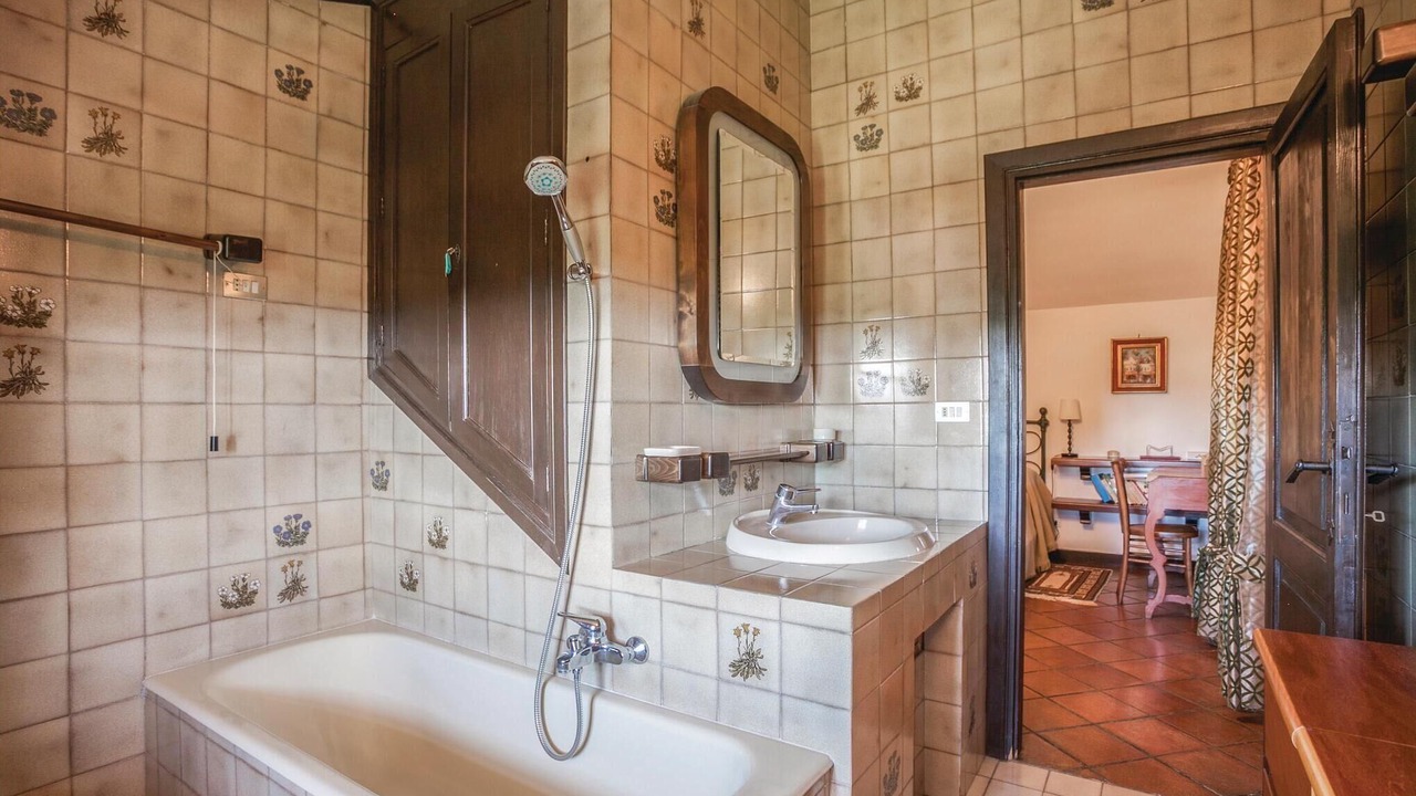 Photo of Bathroom in Soriano nel Cimino