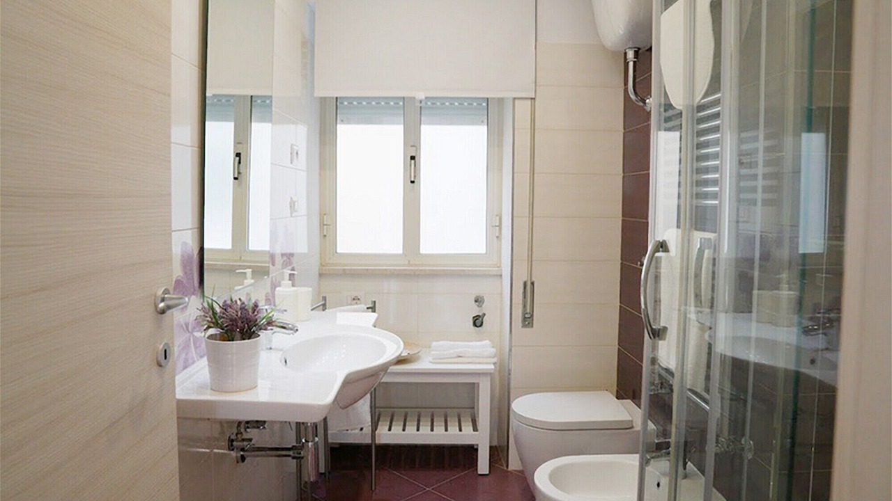 Photo of Bathroom in Ausonia