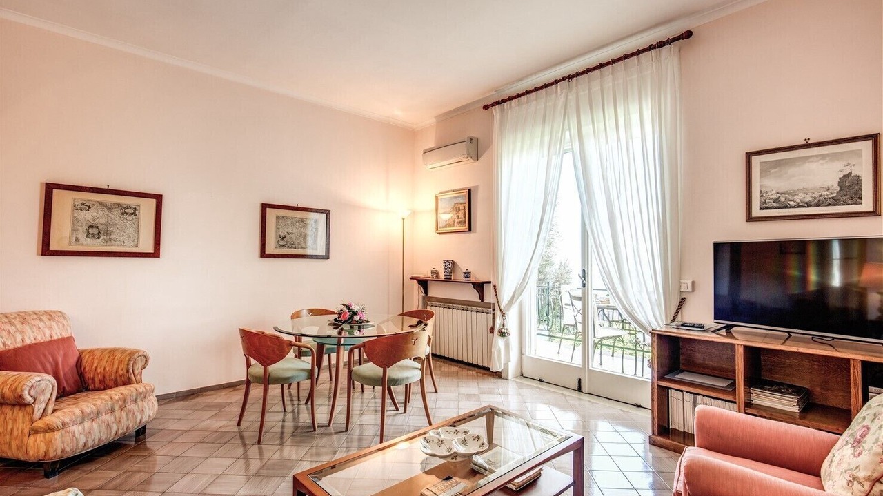 Photo of Livingroom in Sorrento City Centre
