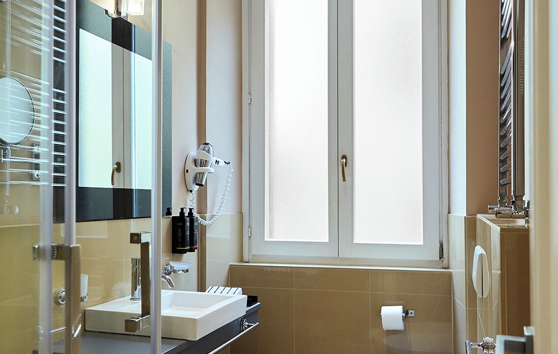 Photo of Bathroom in Rione XIV Borgo