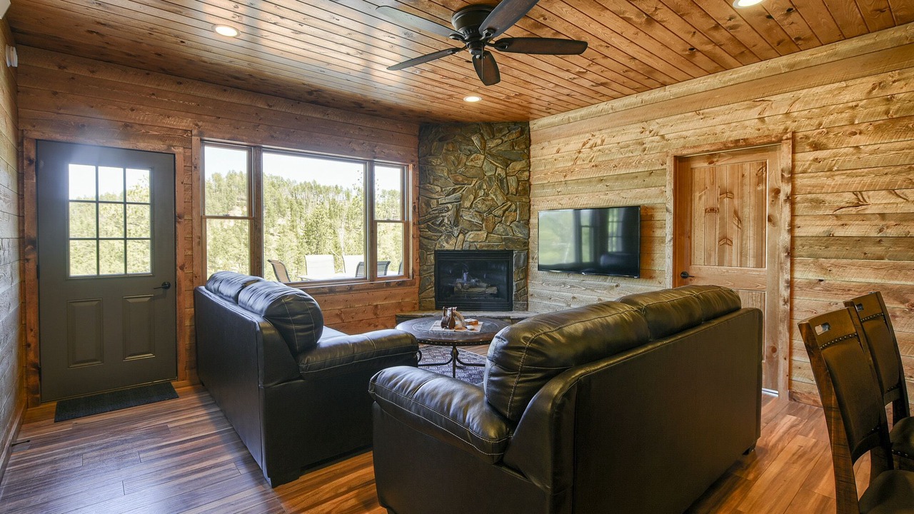 Photo of Livingroom in Deadwood
