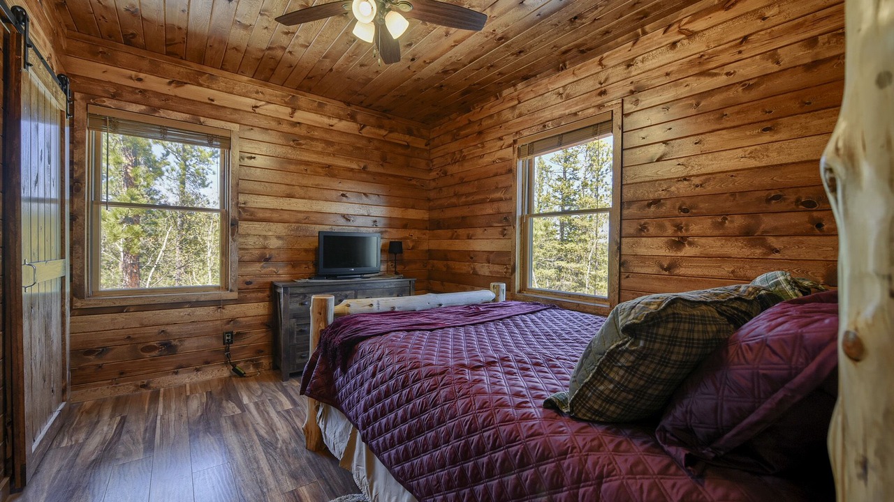 Photo of Bedroom in Deadwood