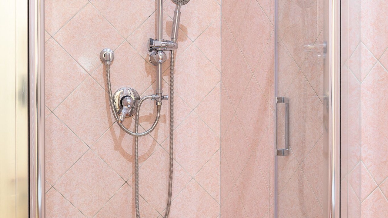 Photo of Bathroom in Quartiere XI Portuense
