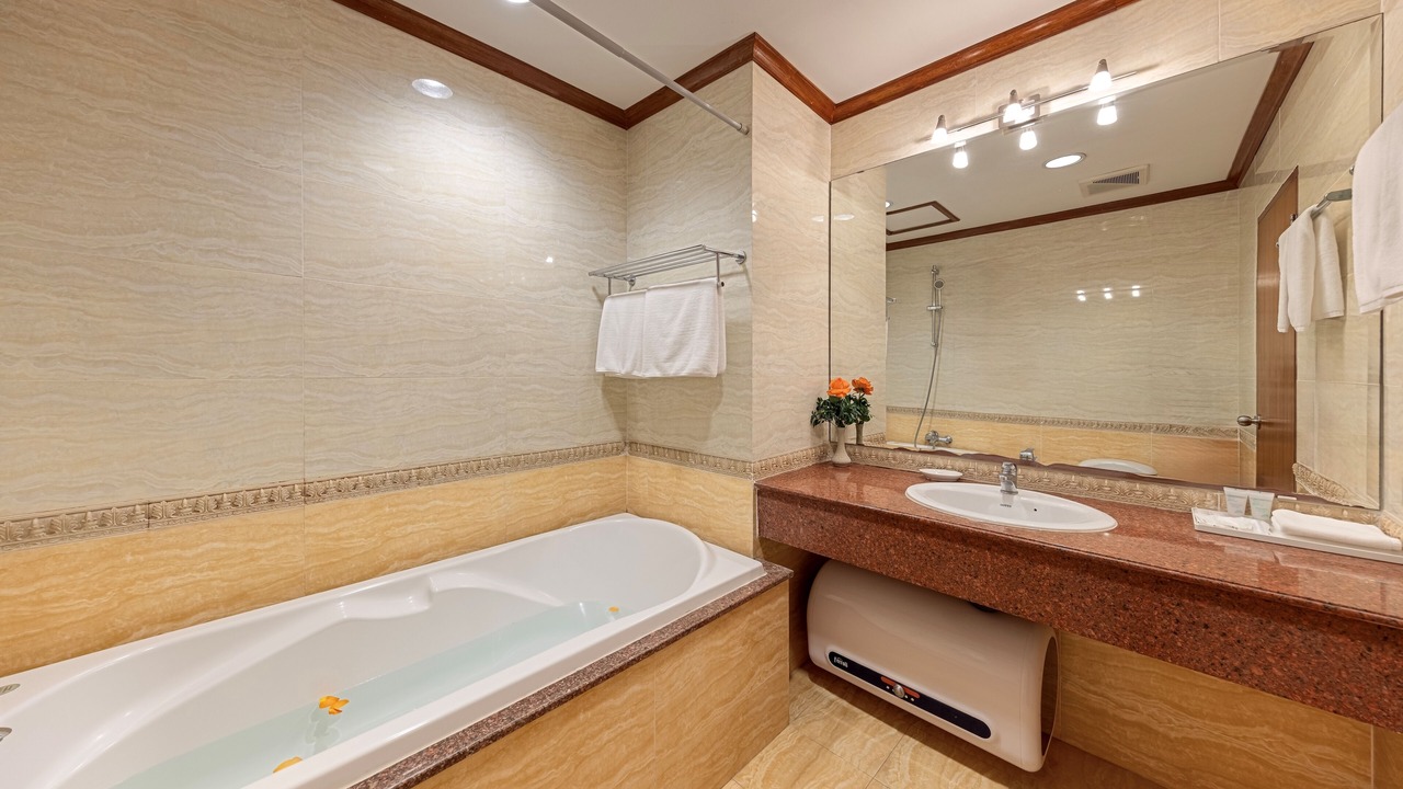 Photo of Bathroom in Quang An