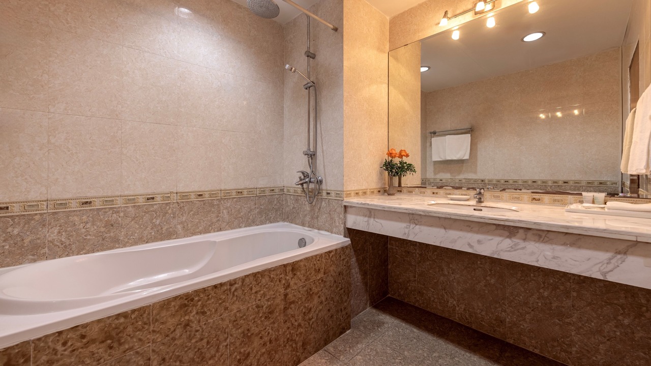 Photo of Bathroom in Quang An