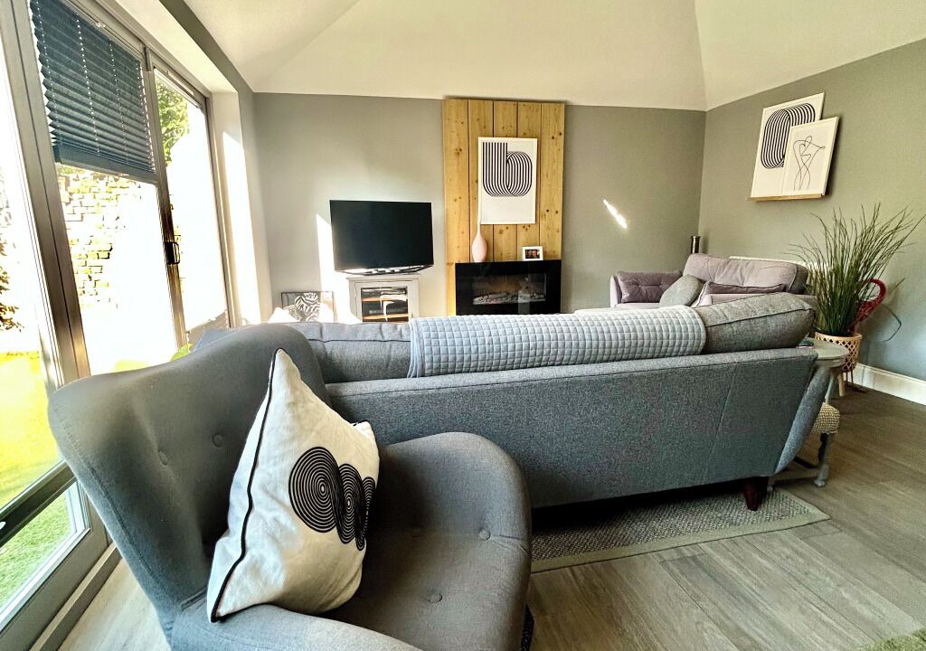 Photo of Livingroom in South Twickenham