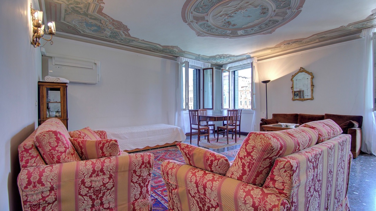 Photo of Bedroom in San Polo