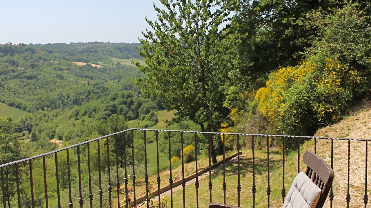 Photo of Patio Balcony in Castiglione in Teverina
