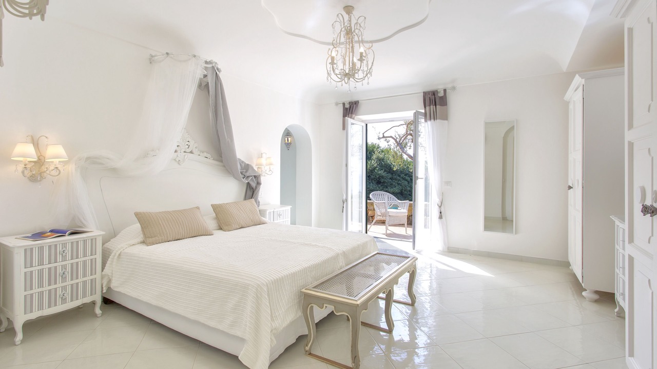 Photo of Bedroom in Forio