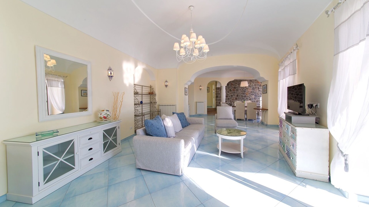 Photo of Livingroom in Forio
