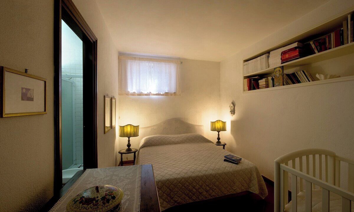 Photo of Bedroom in Marina di Puolo