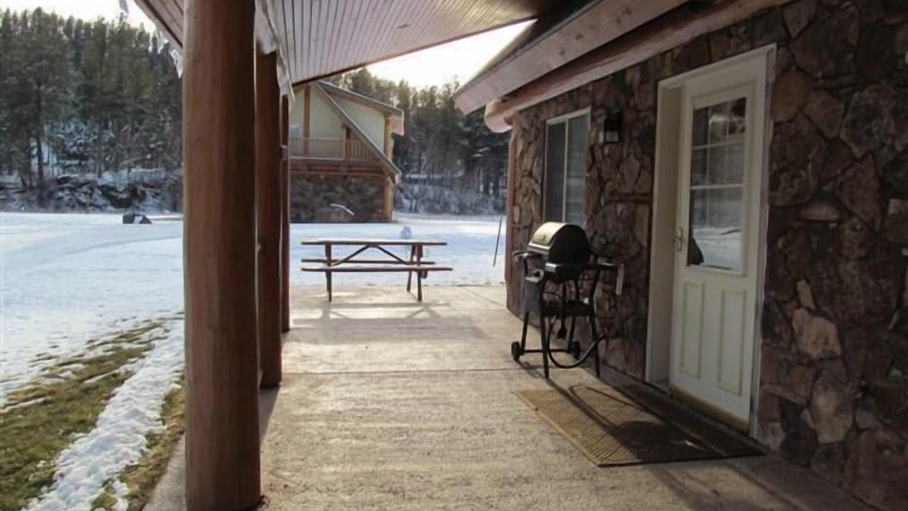 Photo of Outdoor in Hill City