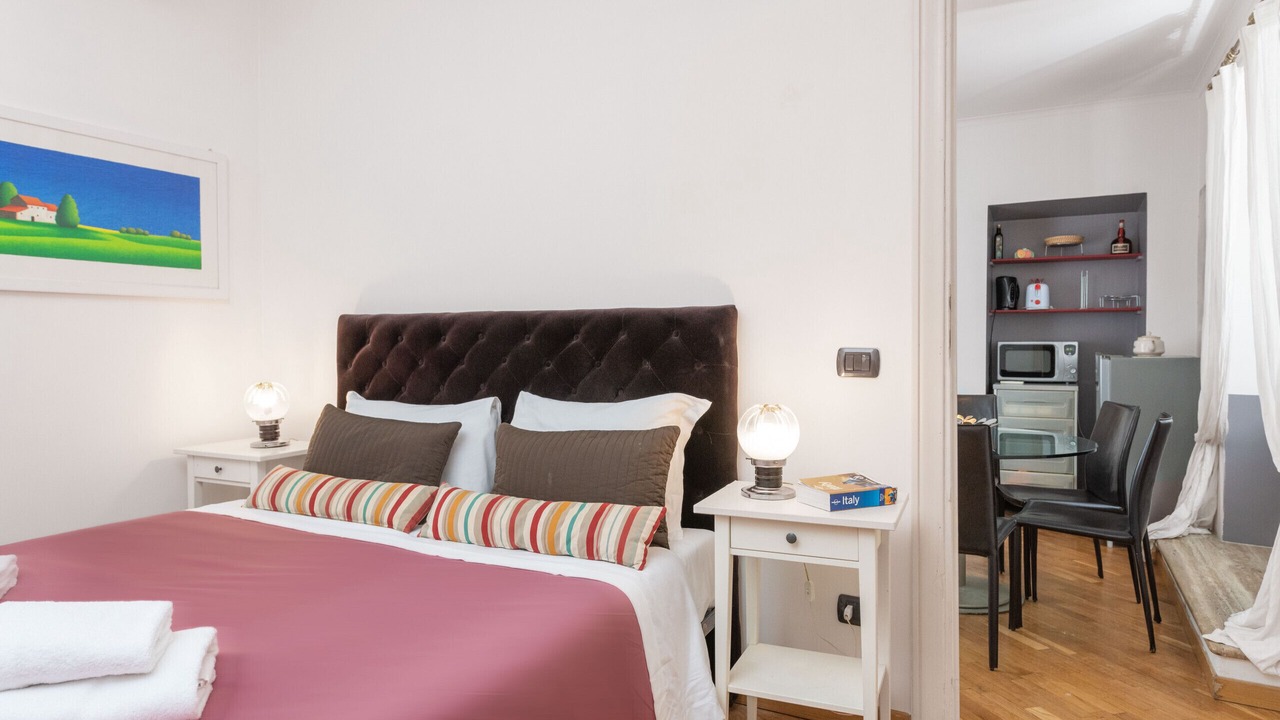 Photo of Bedroom in Rione VI Parione
