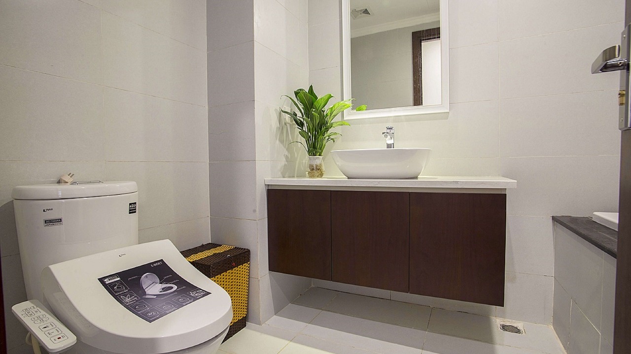 Photo of Bathroom in Dich Vong Hau