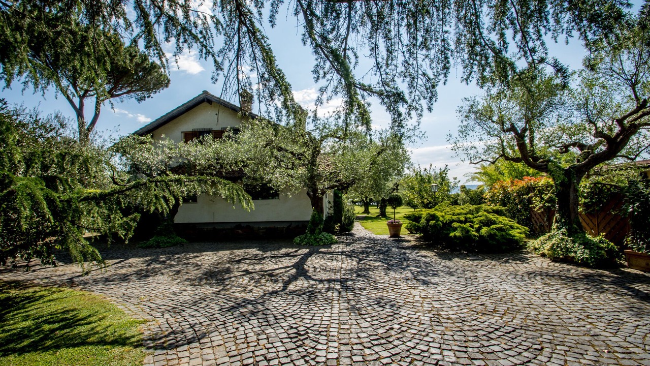 Photo of Outdoor in Lake Bracciano