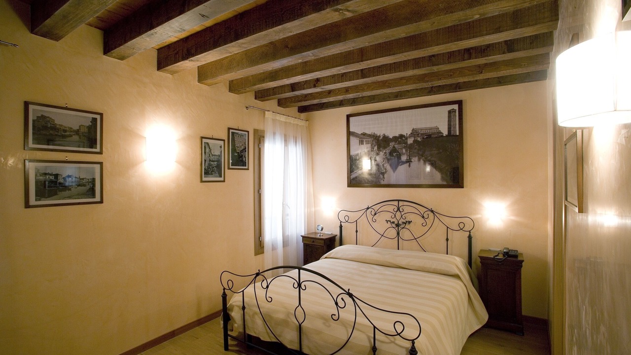 Photo of Bedroom in San Polo