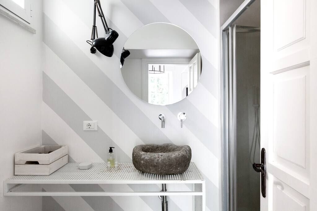 Photo of Bathroom in Forio