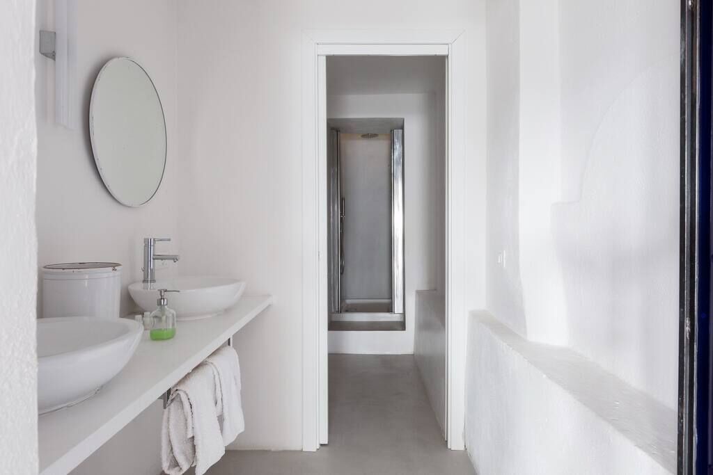 Photo of Bathroom in Forio