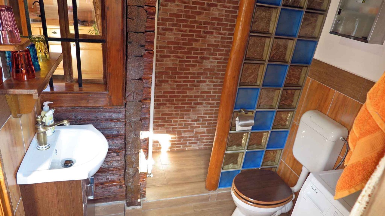 Photo of Bathroom in Saliste