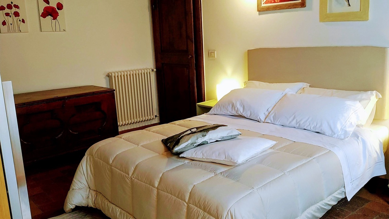 Photo of Bedroom in Pitigliano
