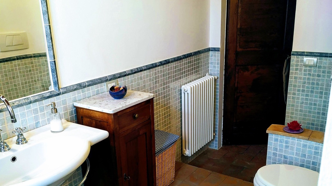Photo of Bathroom in Pitigliano