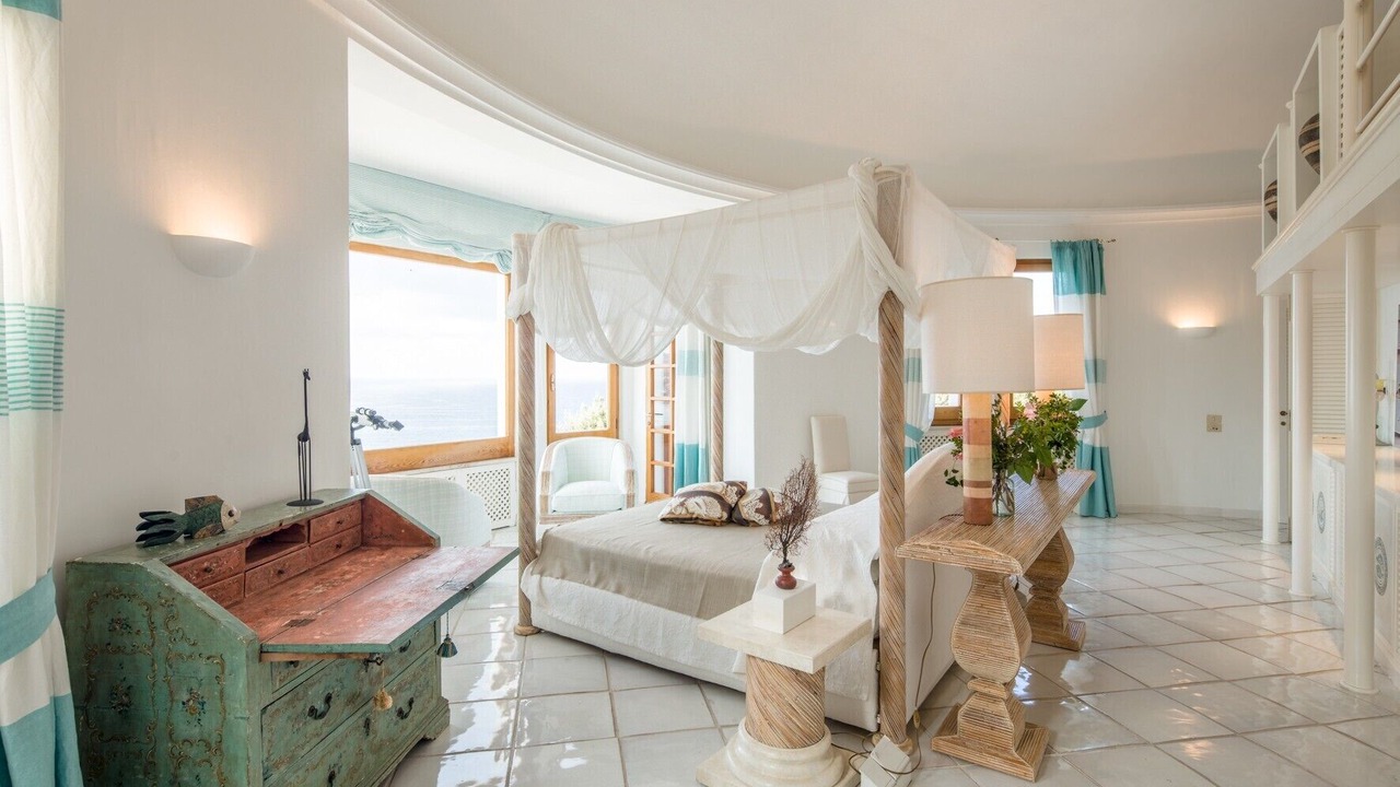 Photo of Bedroom in Forio