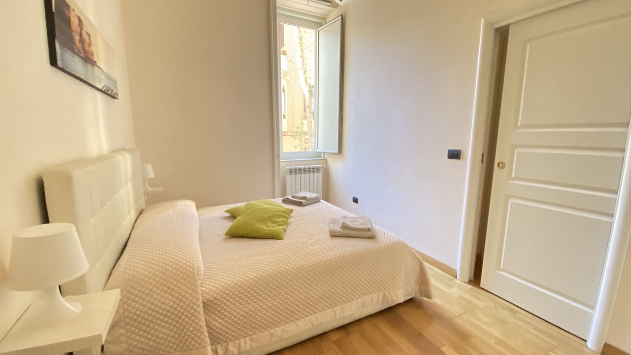 Photo of Bedroom in Vomero