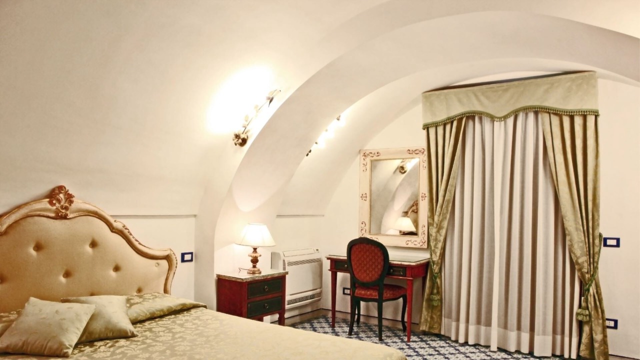 Photo of Bedroom in Pogerola