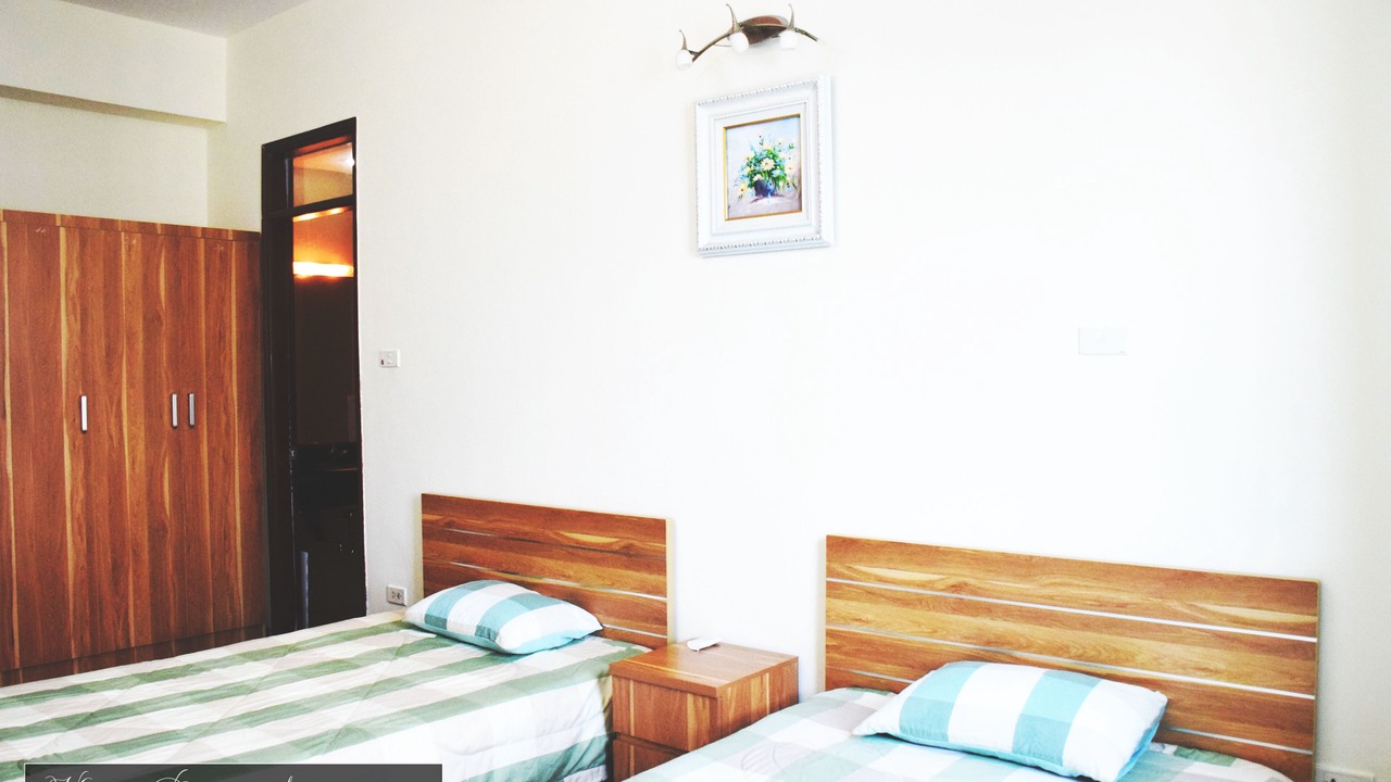 Photo of Bedroom in Trung Hoa Nhan Chinh
