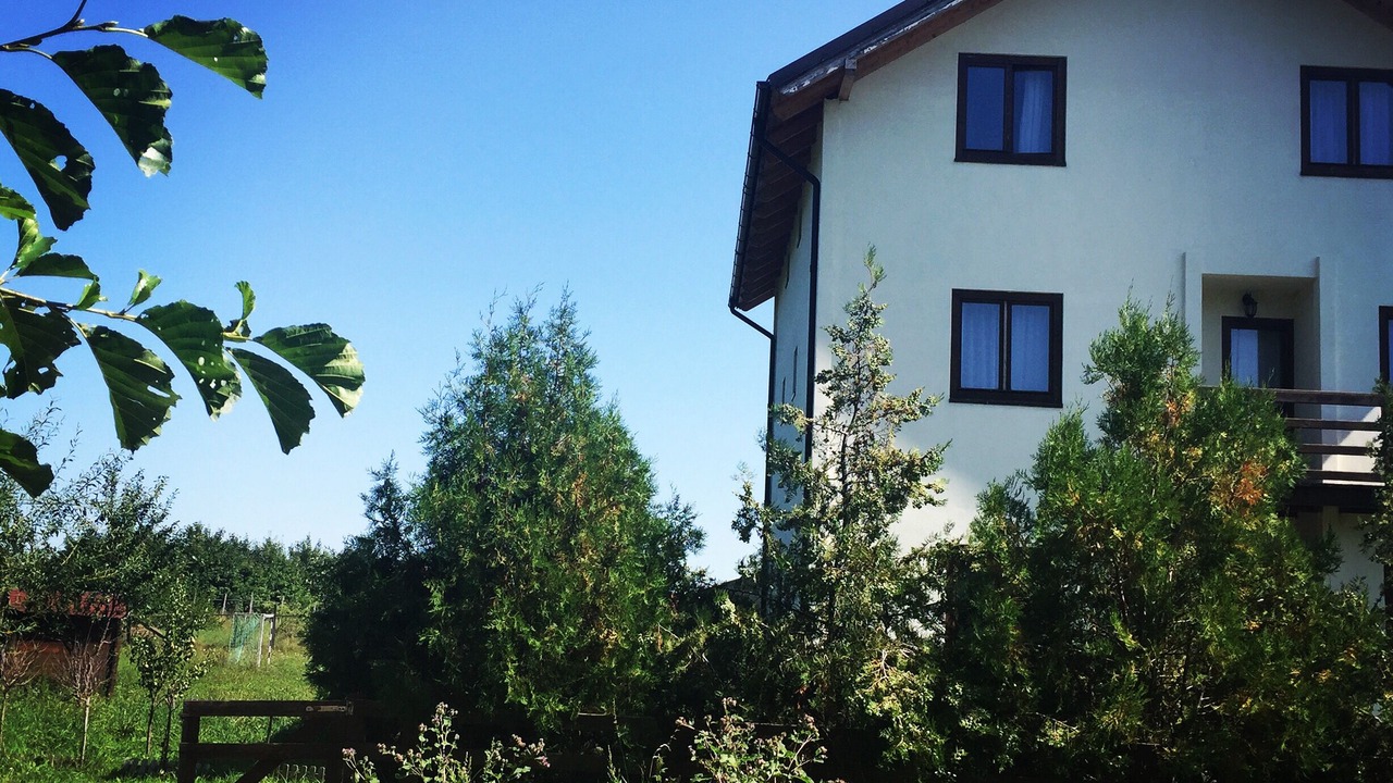 Photo of Outdoor in Bran